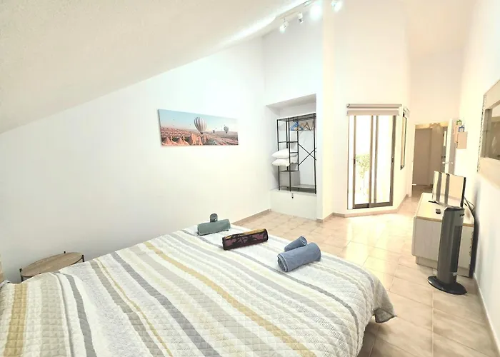 Family In Cristianos 3 Bed - 2 Bath, Heated-pool * Los Cristianos (Tenerife)