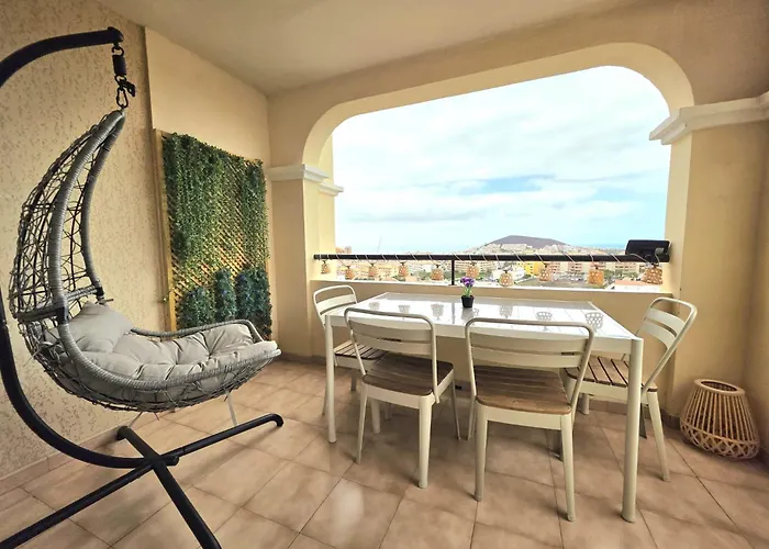 Family In Cristianos 3 Bed - 2 Bath, Heated-pool Apartment *